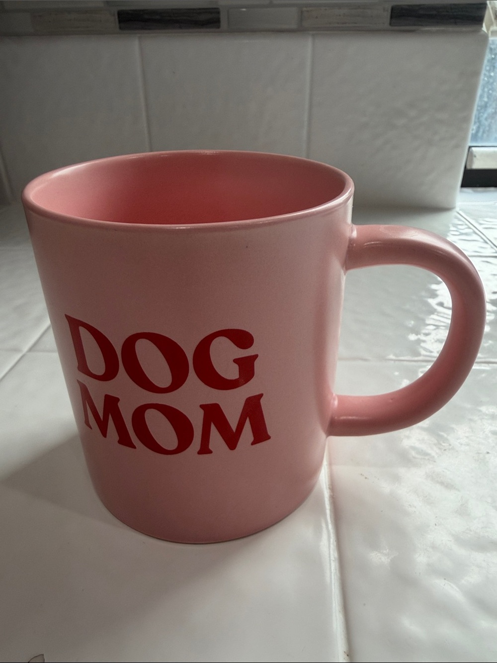 Pink 'DOG MOM' Ceramic Coffee Mug with Red Lettering